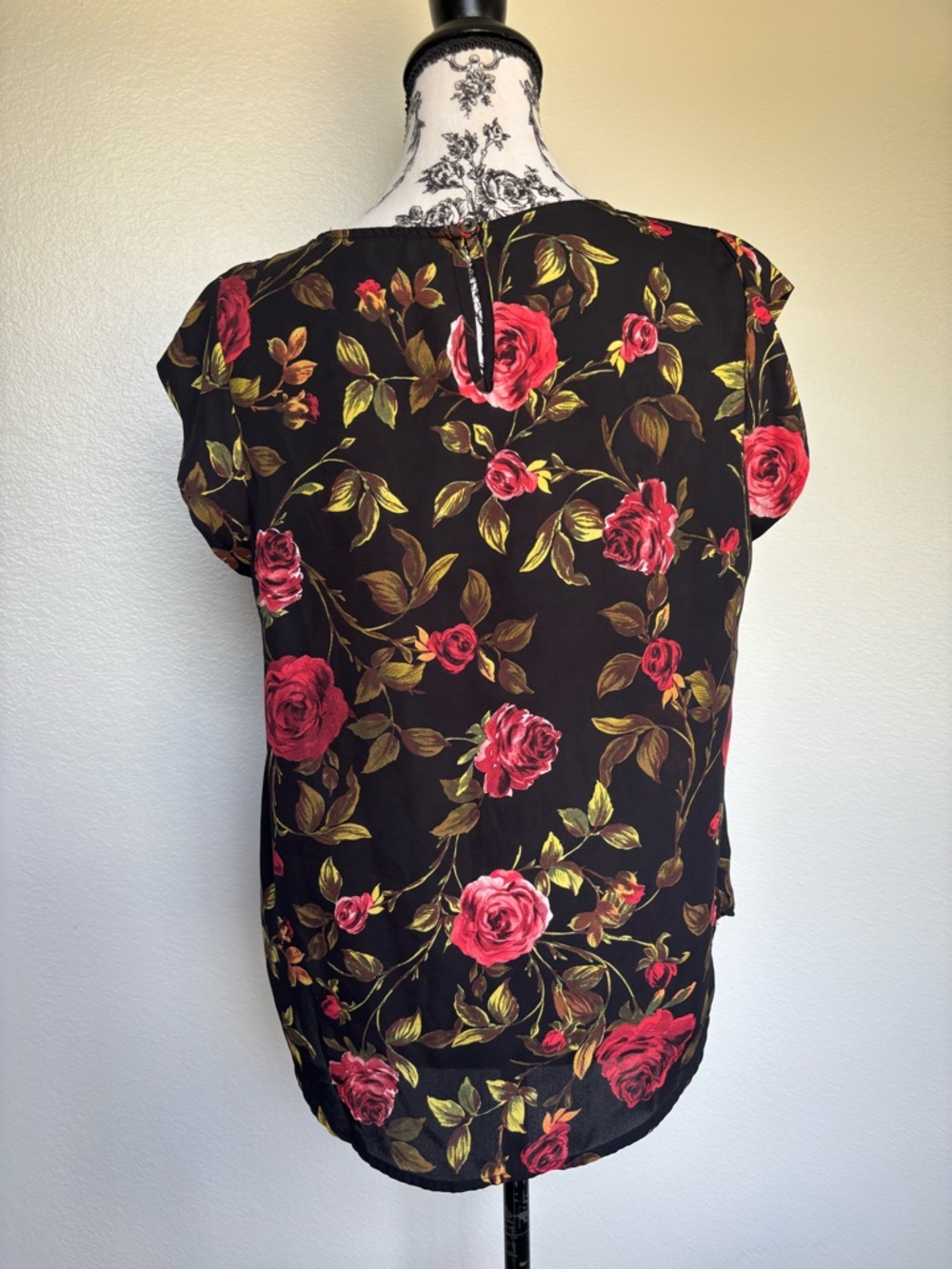 Sweet Rain Black Blouse with Red Rose Print - Picture 2 of 12